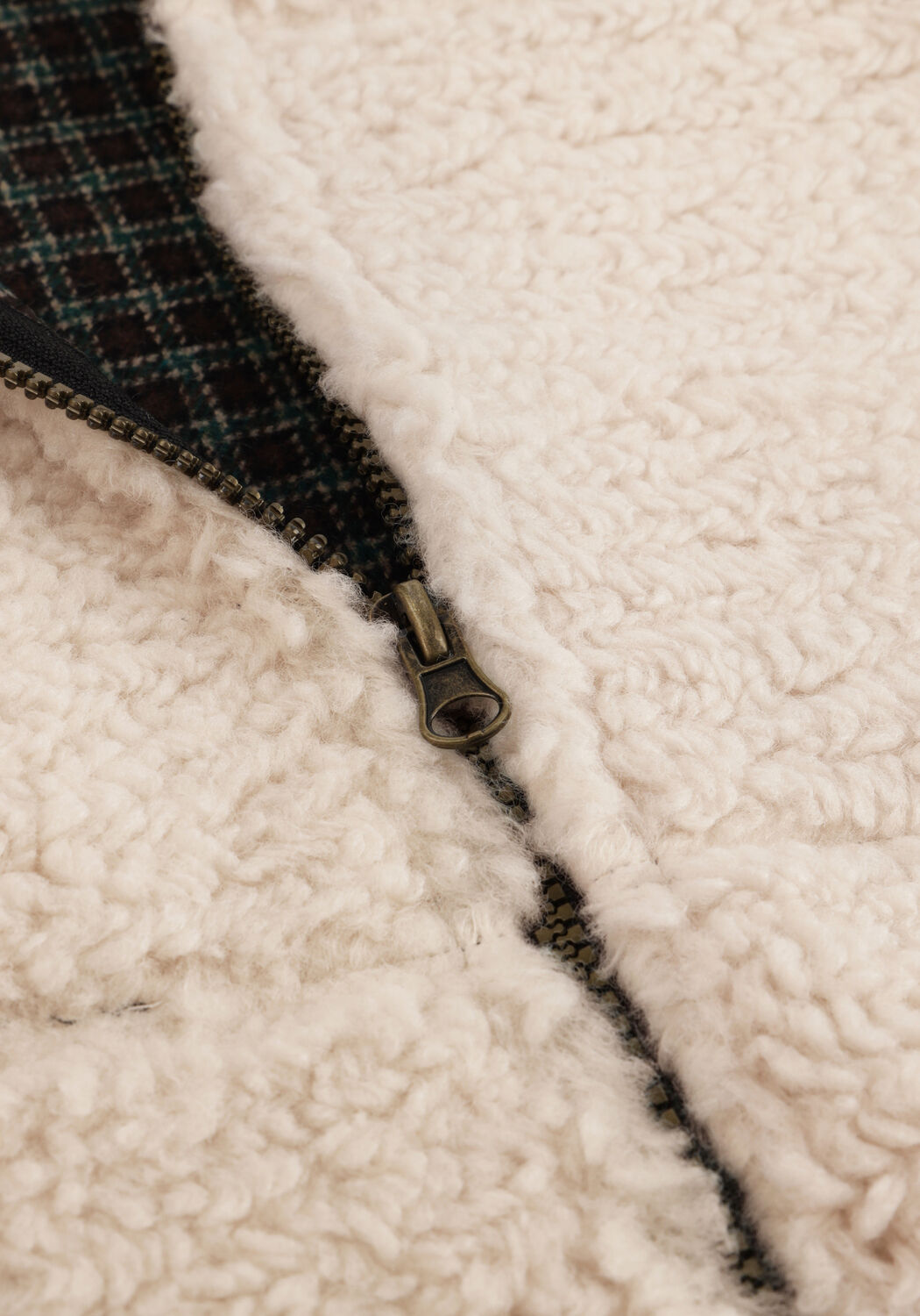 RUBY TUESDAY Veste sans manches CELIE DOUBLE FACE FUR BODYWARMER en vert - large