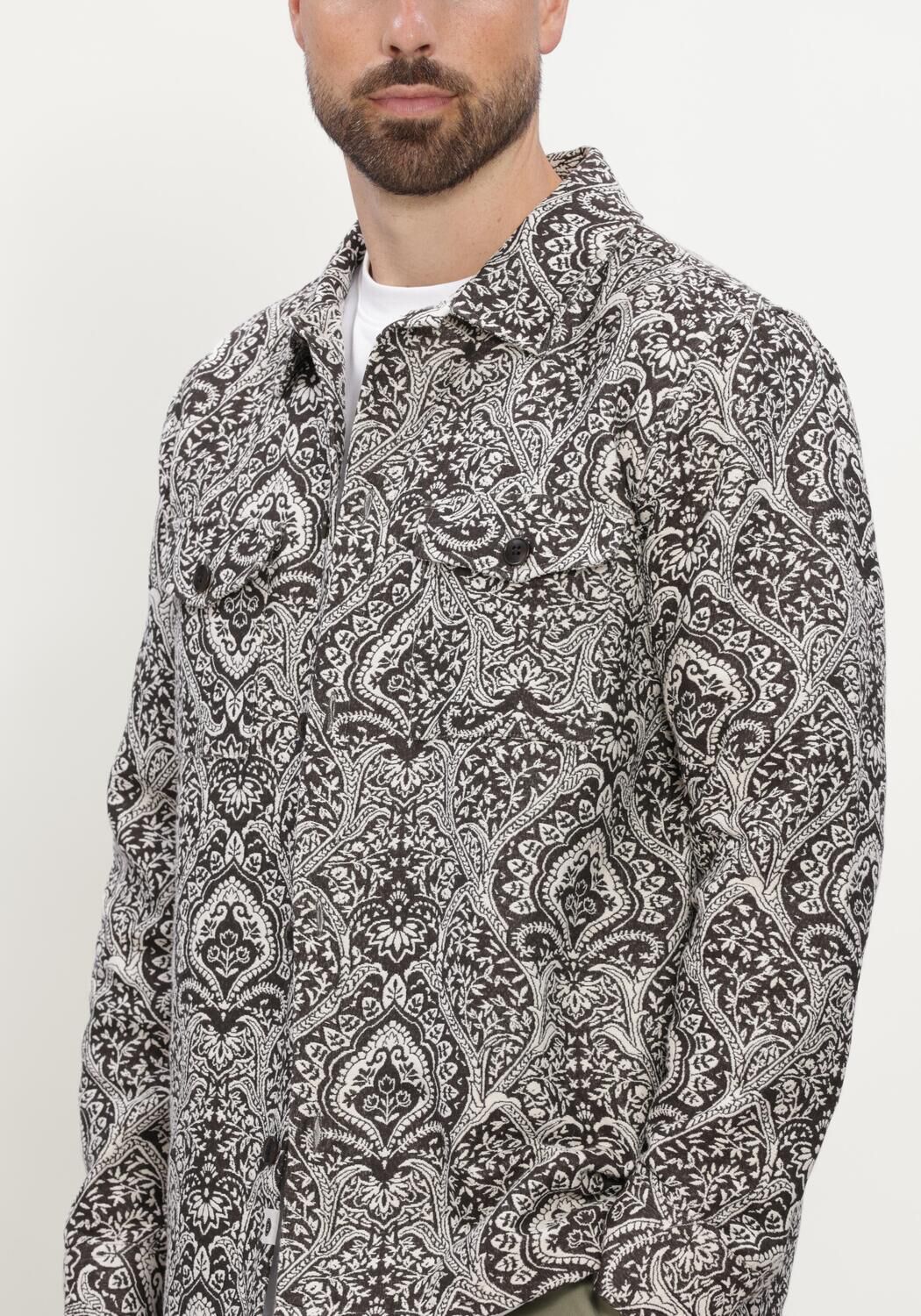 Zwarte ANERKJENDT Overshirt AKOSCAR GARDEN JACQ OVERSHIRT - large
