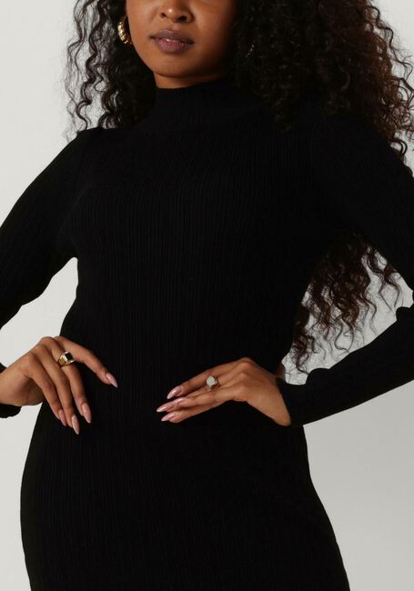 NOTRE-V Mini robe NV-CATIE en noir - large