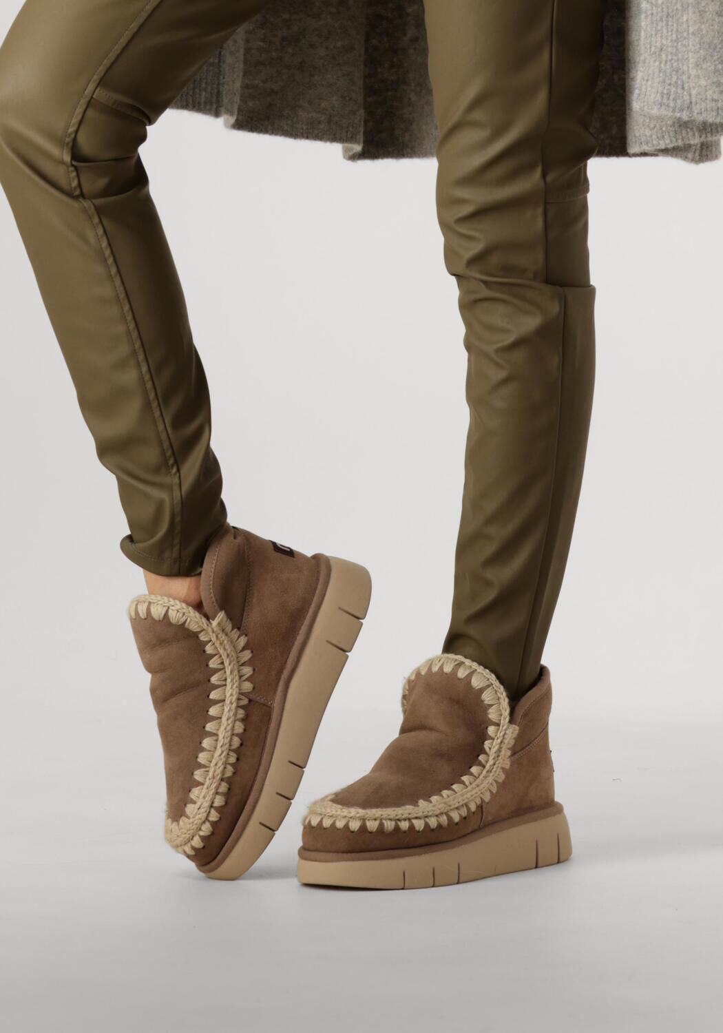 Taupe MOU  ESKIMO BOUNCE SNEAKER - large