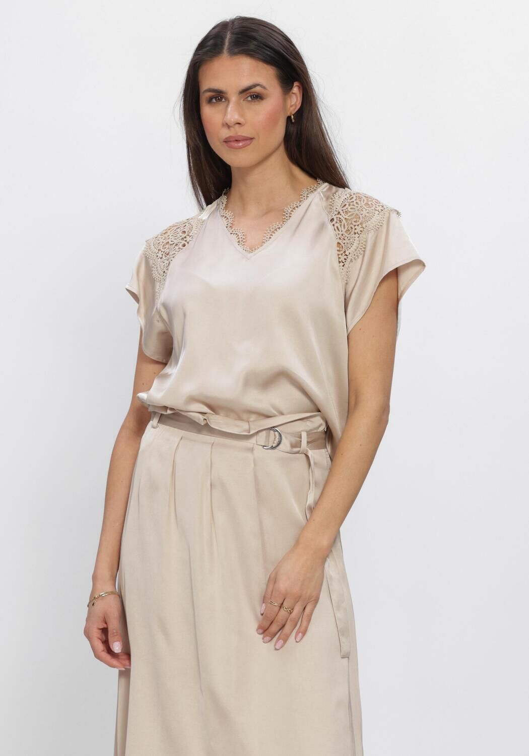 BRUUNS BAZAAR WECKIABBSYNJE BLOUSE Blouses en beige - large