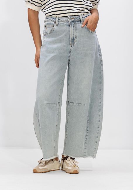 Lichtblauwe JANICE Wide jeans BILLY - large