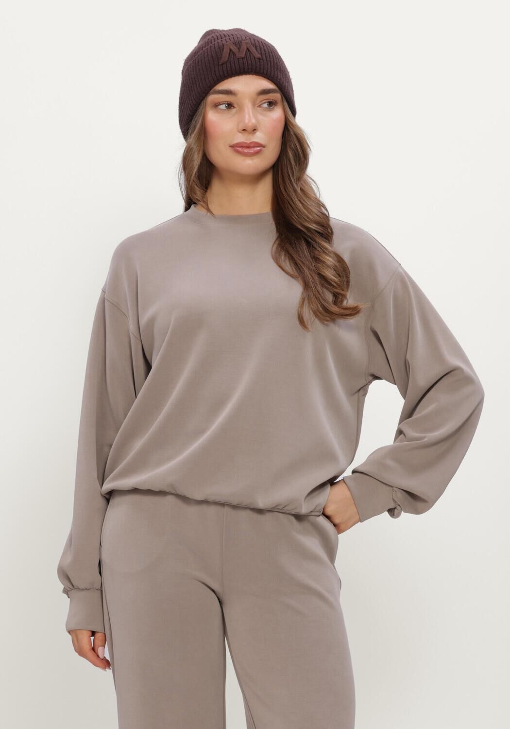 MOSCOW Chandail 66-04-VIOLETTA en taupe - large