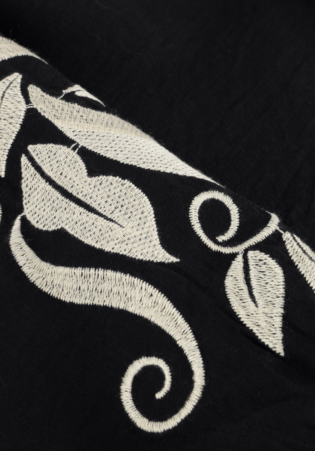 Zwarte NUKUS  TINA BLOUSE EMBROIDERY - large