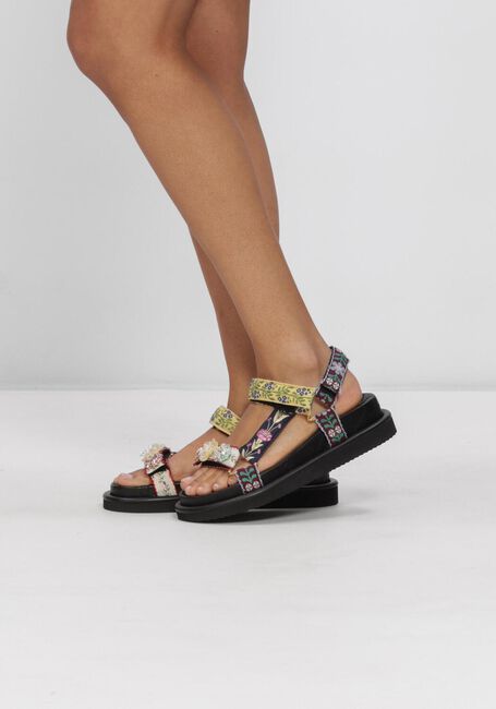 KURT GEIGER LONDON Sandales &agrave; talons ORSON SANDAL en noir - large