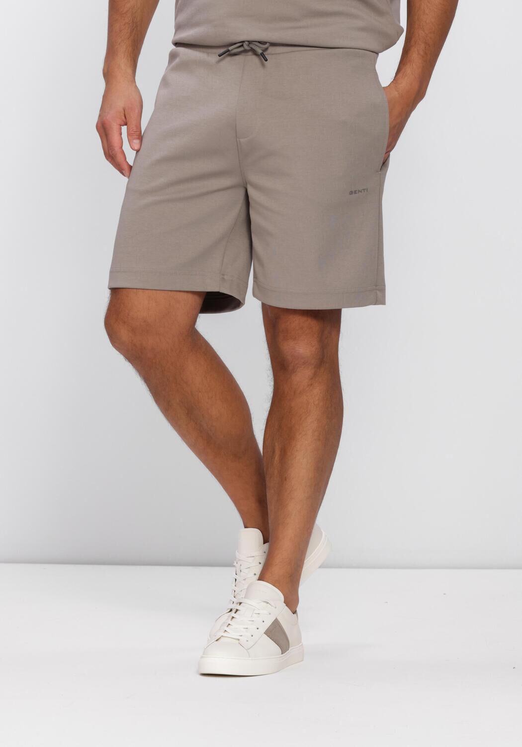 GENTI Pantalon courte SHORT SS 1227 en taupe - large