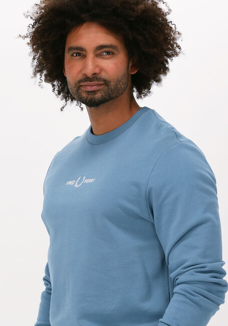 Lichtblauwe FRED PERRY Sweater EMBRIODERED SWEATSHIRT - large