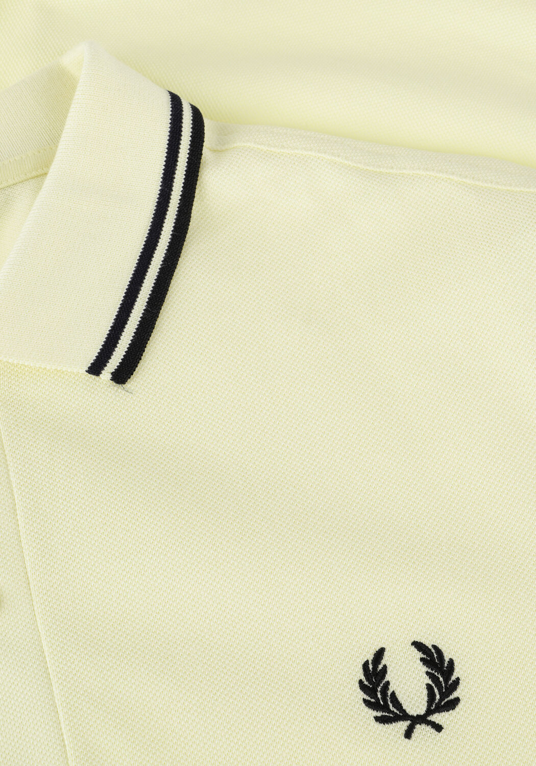 FRED PERRY Polo TWIN TIPPED FRED PERRY SHIRT en jaune - large