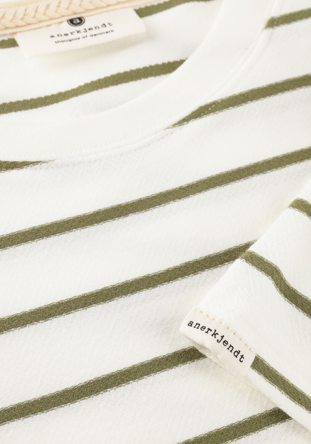 Ecru ANERKJENDT T-shirt AKVILLADS SEERSUCKER SS TEE - large