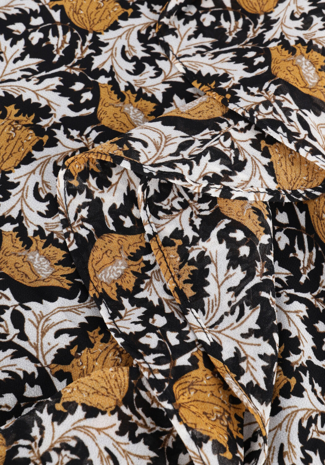 COLOURFUL REBEL CHELSEA PAISLEY FLOWER RUFFLE BLOUSE Blouses en jaune - large