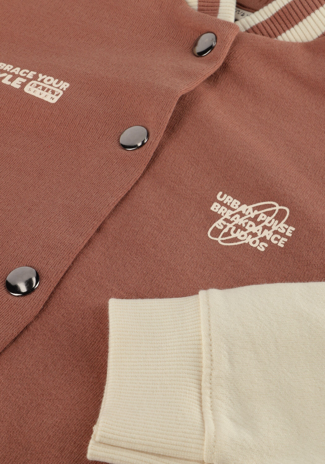 DAILY7 Gilet OVERSIZED BOMBER JACKET en multicolore - large