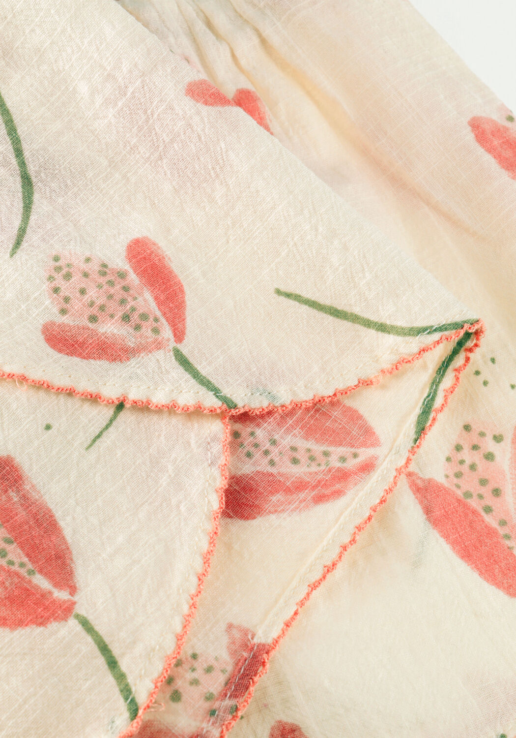 PLAY UP Pantalon courte PRINTED WOVEN SHORTS &Eacute;cru - large