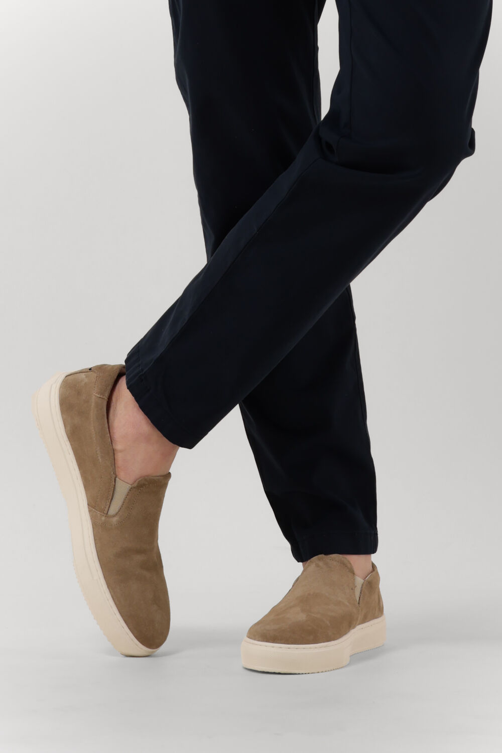 TOMMY HILFIGER PREMIUM CUPSOLE SLIP ON Loafers en beige - large