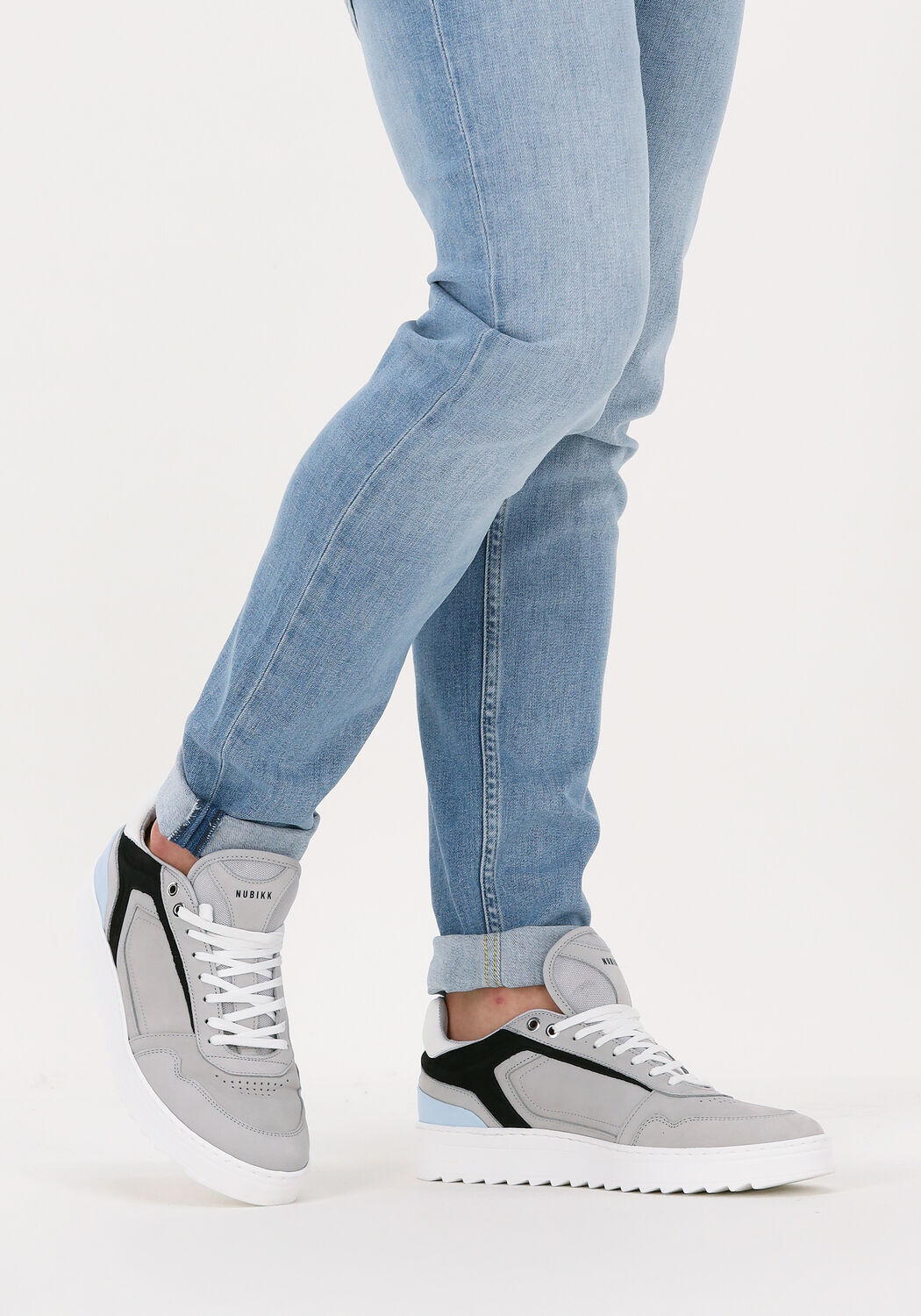 NUBIKK Baskets basses CLIFF CANE en gris - large