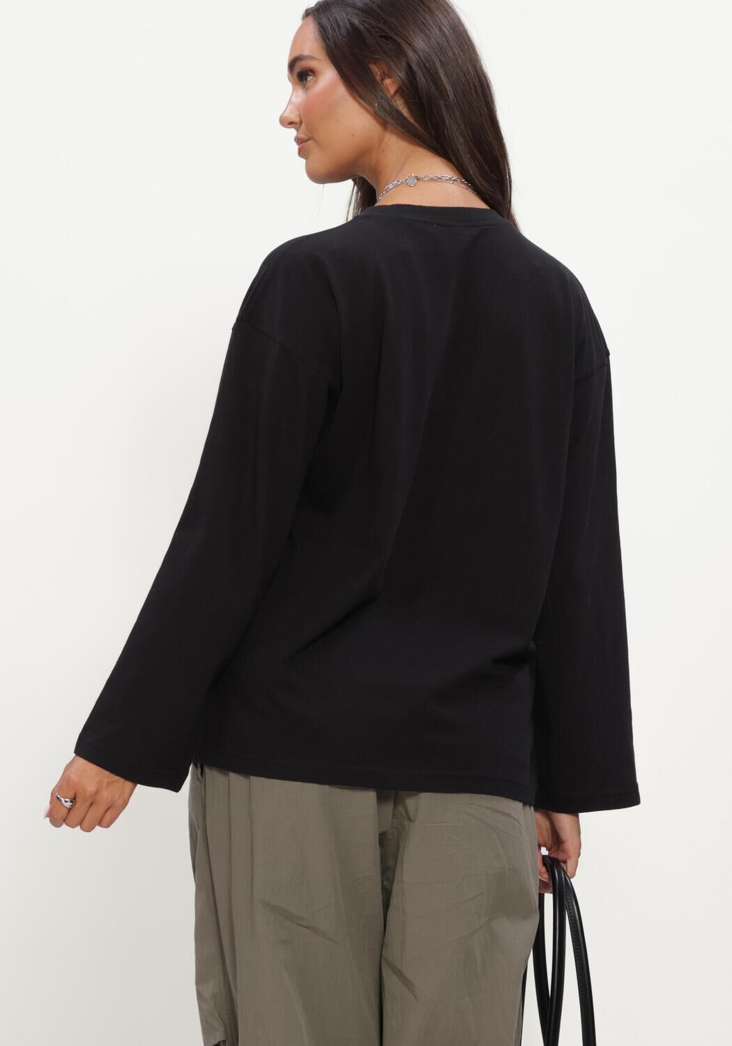 BOII STUDIOS Haut ALBERTO O-NECK BOXY en noir - large