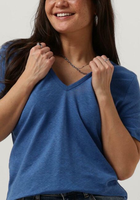 ACCESS Haut SHORT-SLEEVE V BLOUSE en bleu - large