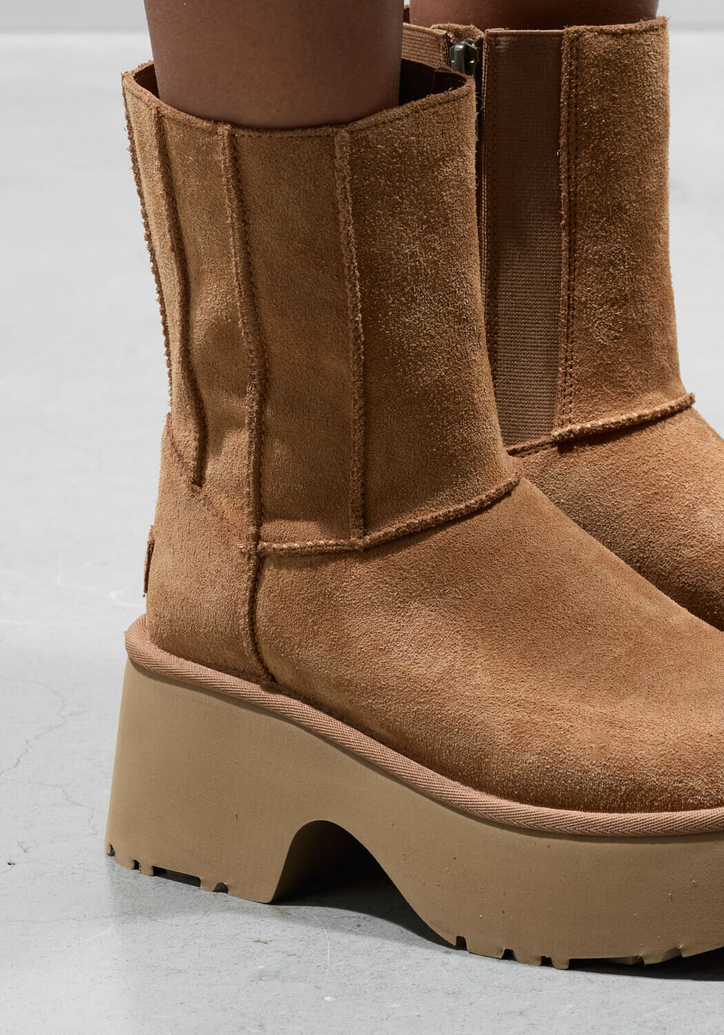 Cognac UGG  CLASSIC TWIN SEAM NEW HEIGHTS - large