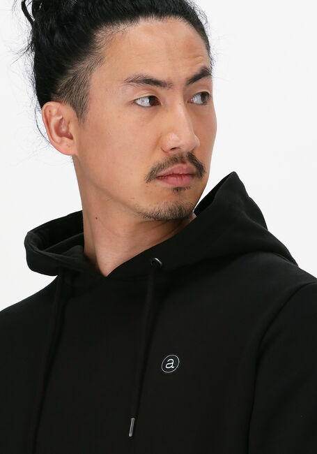ANERKJENDT Chandail AKNIGEL ORGANIC HOODIE en noir - large