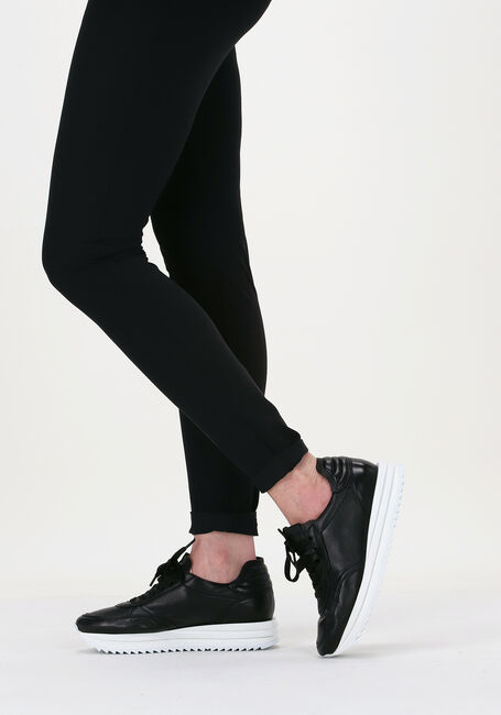 KENNEL & SCHMENGER Baskets basses 19400 en noir - large