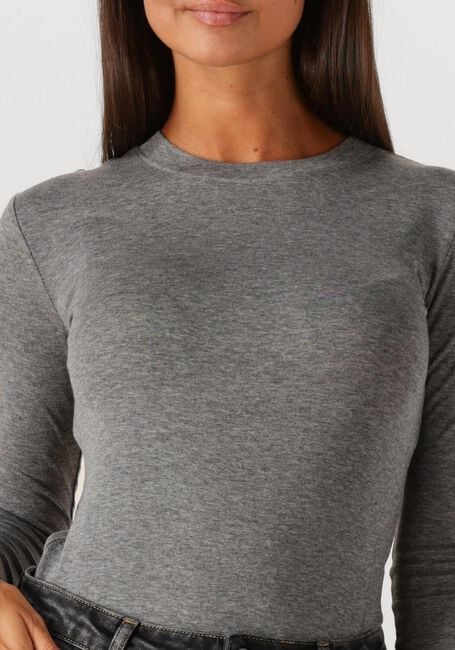 WITHBLACK Haut WBLJOSEFINE LS TEE en gris - large