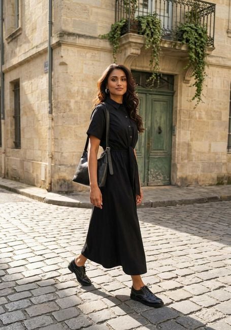 ANOTHER LABEL Robe maxi ALJACQUI DRESS S/S en noir - large