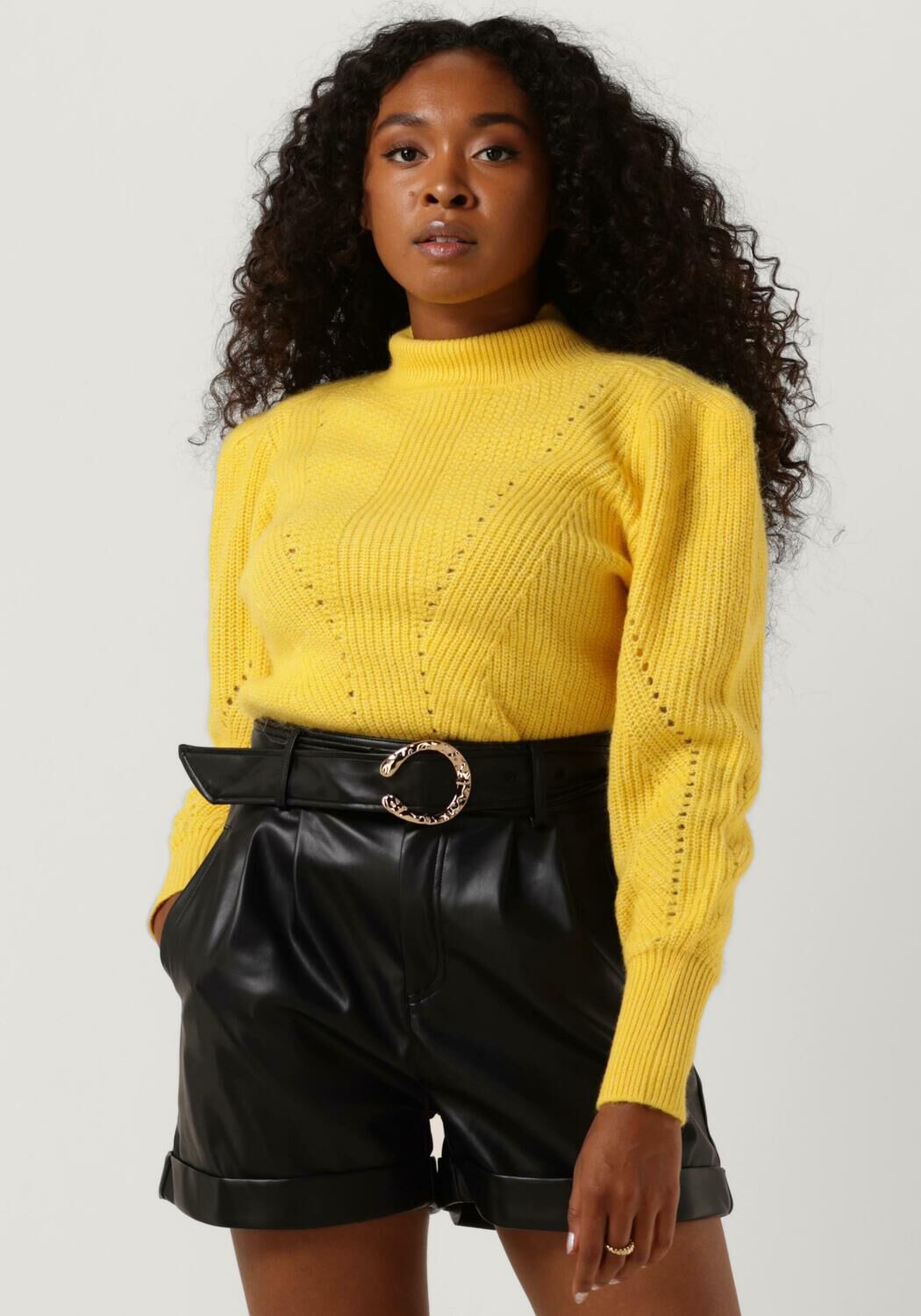 SUNCOO Pull PISTIL en jaune Omoda