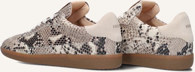 FRED DE LA BRETONIERE PEARL SIGN FRED DE LA BRETONIERE PEARL SIGN - large