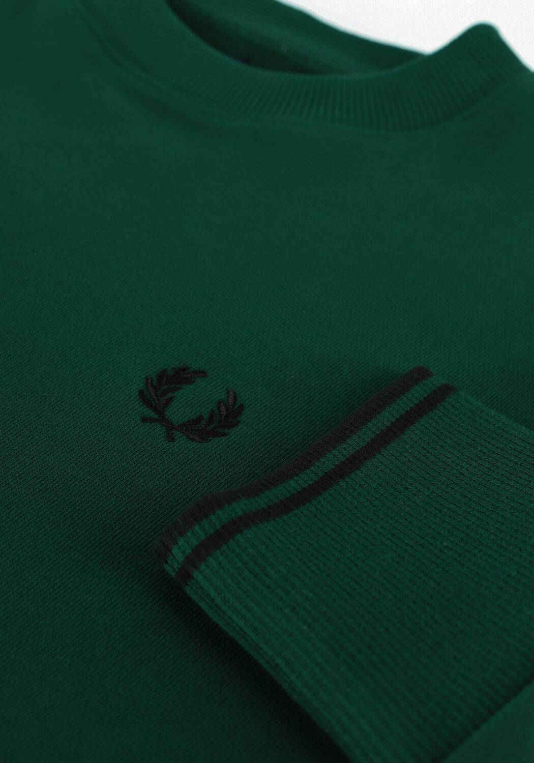 Groene FRED PERRY Trui CREW NECK SWEATSHIRT Omoda