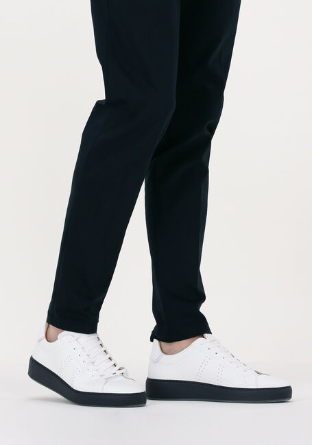 NUBIKK Baskets basses JIRO BANKS en blanc - large