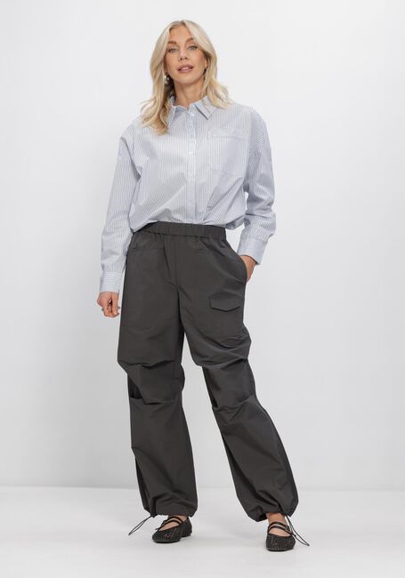 MY ESSENTIAL WARDROBE MWTASMA TRACK PANT Pantalons Gris fonc&eacute; - large