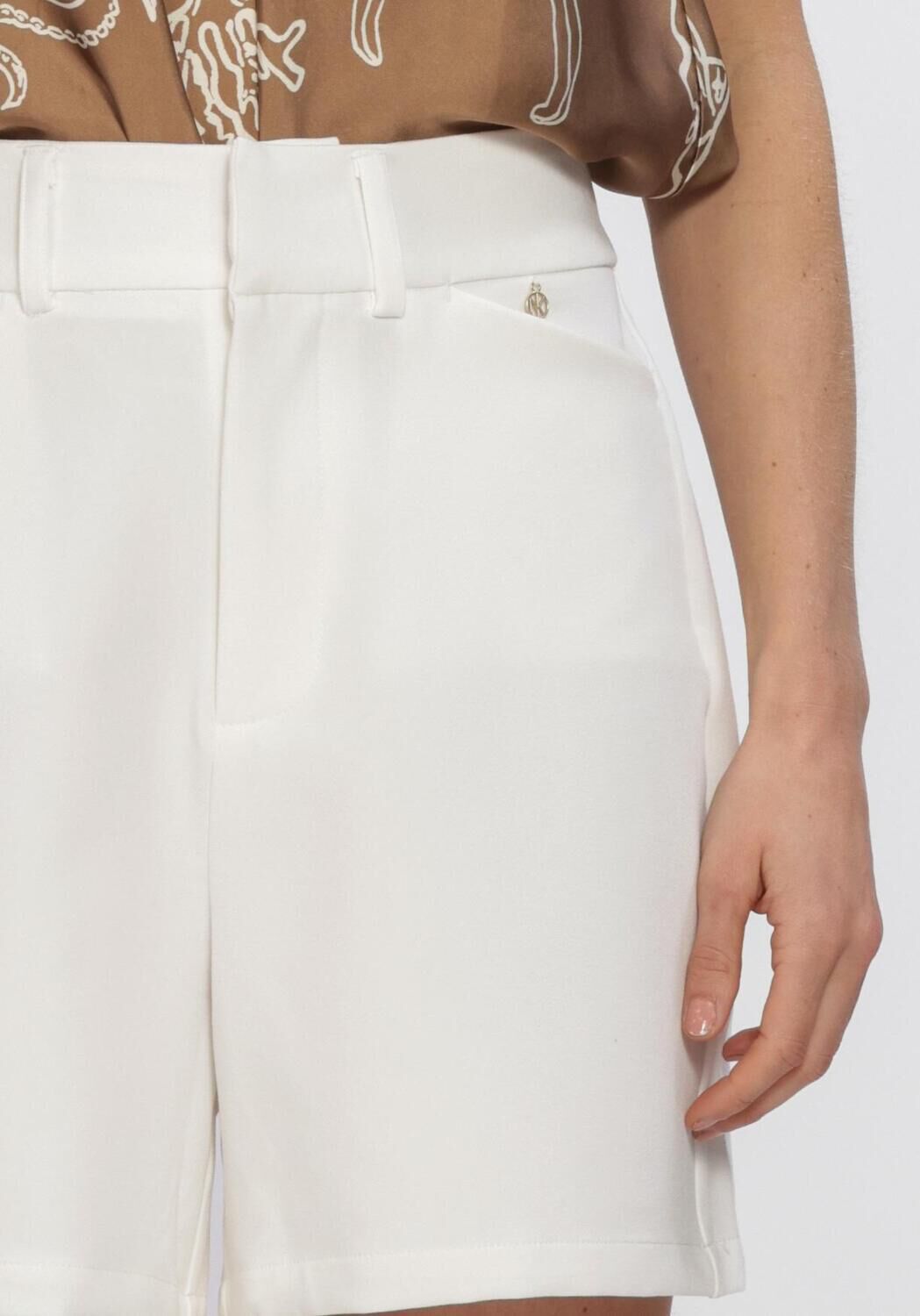 Gebroken wit NUKUS Broeken/jumpsuits DAHLIA SHORT - large