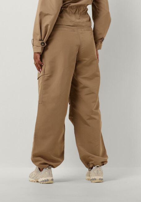 CO'COUTURE Pantalon cargo ELBA CARGO PANT en marron - large