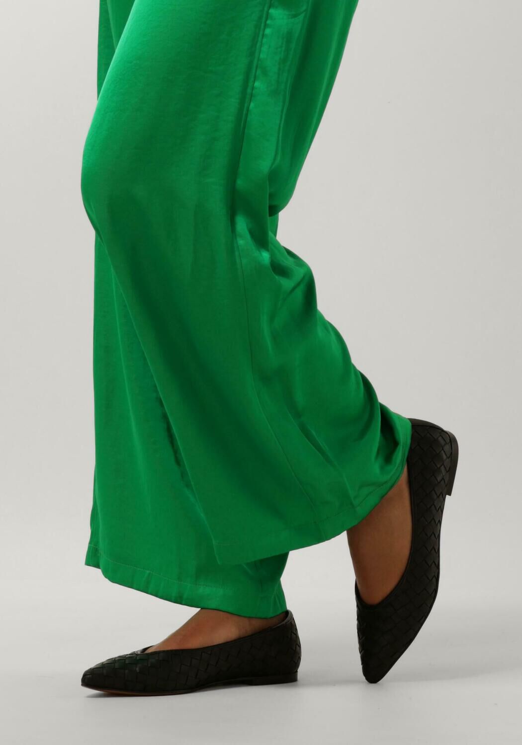 TORAL MAGDA Ballerines en noir - large