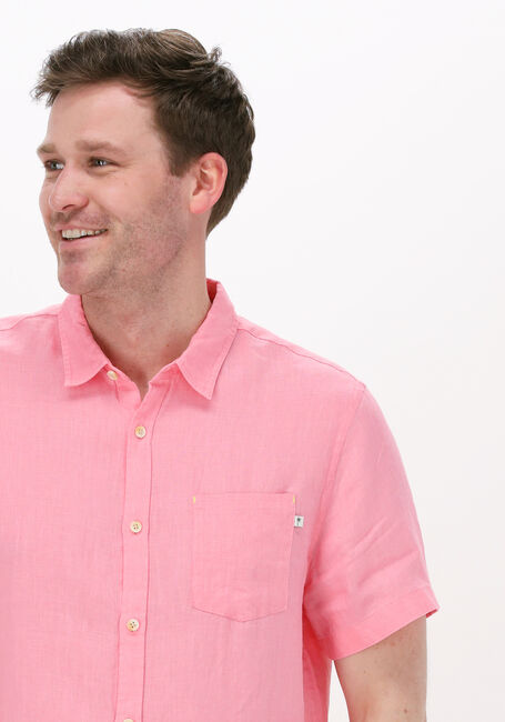 SCOTCH & SODA Chemise décontracté REGULAR FIT GARMENT-DYED LINEN SHORTSLEEVE SHIRT en rose - large