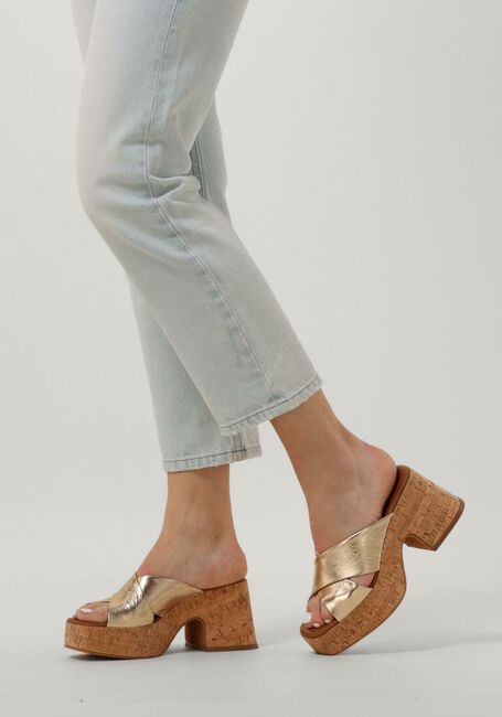 NOTRE-V Mules 989001 en or - large
