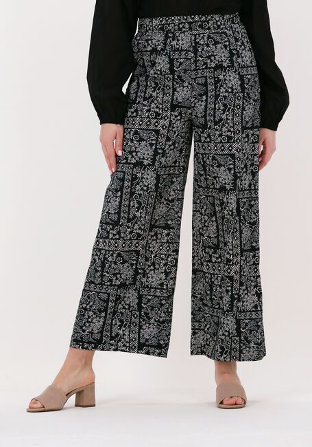 JUST FEMALE Pantalon large STRONG PANTS en noir - large
