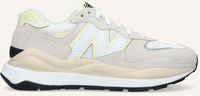 NEW BALANCE Baskets basses W5740 en beige NEW BALANCE Baskets basses W5740 en beige - medium