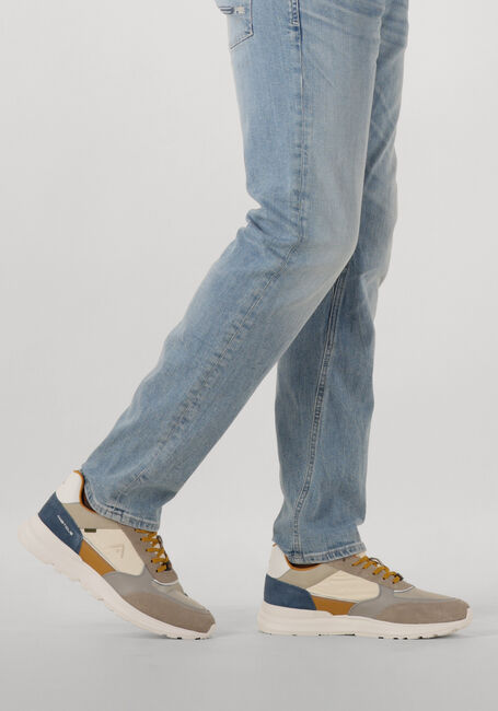 Beige AMBITIOUS Sneakers ARROW - large