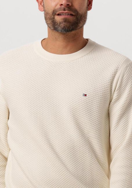 TOMMY HILFIGER Pull OVAL STRUCTURE CREW NECK en beige - large