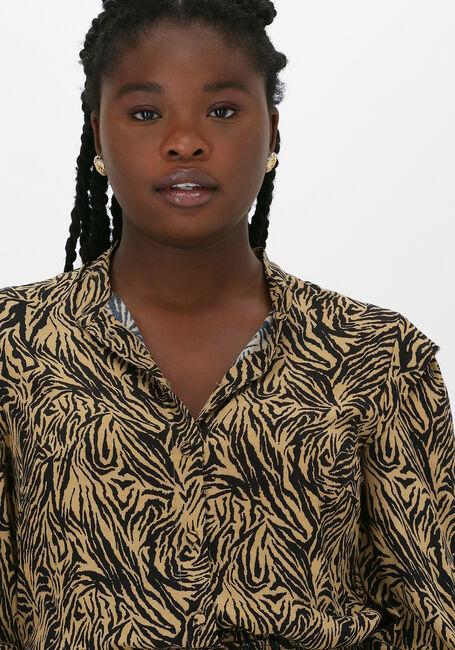 Y.A.S. YASNINNO LS SHIRT S. Blouses en camel - large