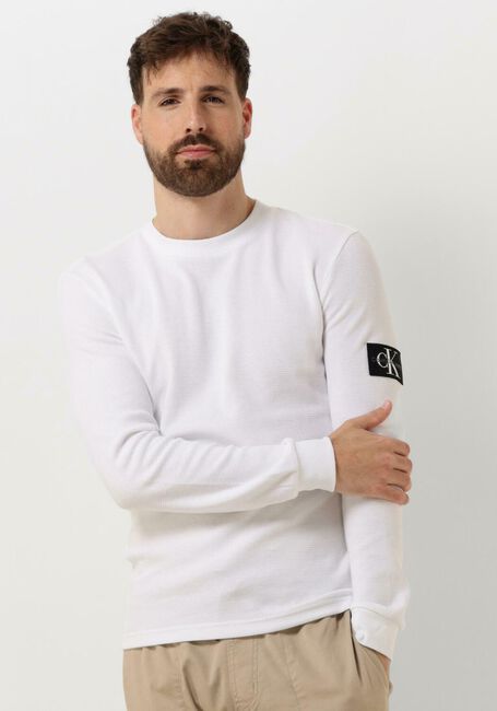 CALVIN KLEIN Pull BADGE WAFFLE LS TEE en blanc - large