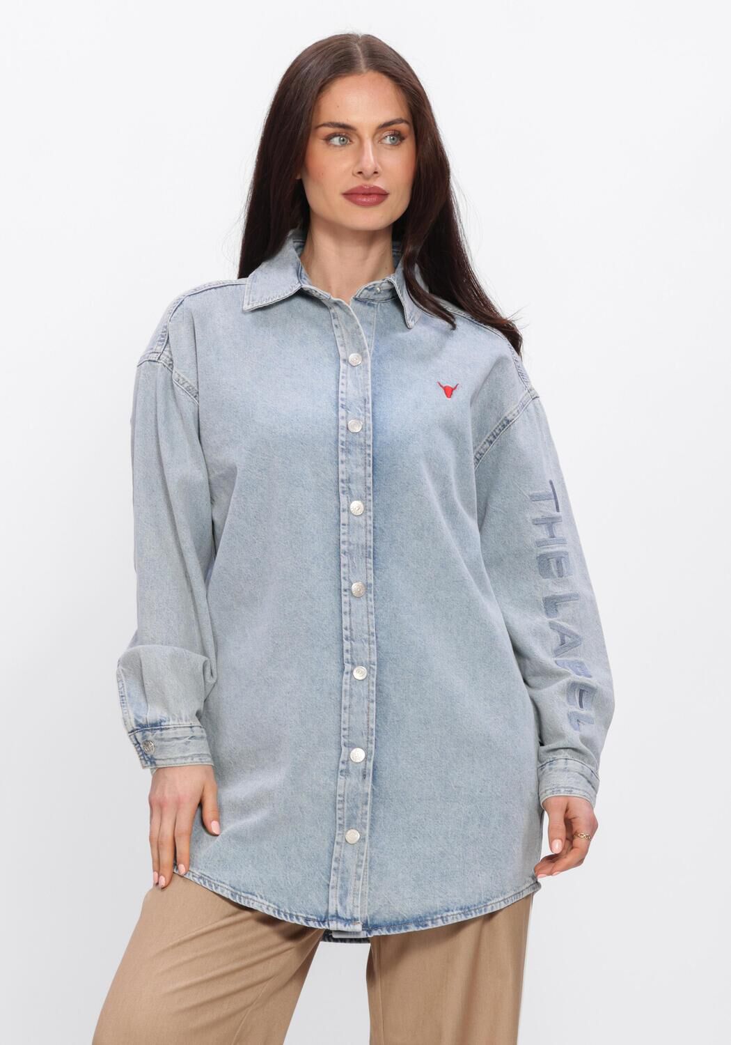 Lichtblauwe ALIX THE LABEL  LADIES WOVEN FLOWY DENIM OVERSIZED BLOUSE - large