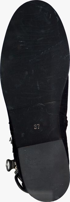 Black OMODA shoe 11168  - large