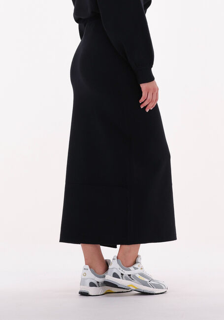 GESTUZ Jupe midi TALLIGZ HW LONG SKIRT en noir - large