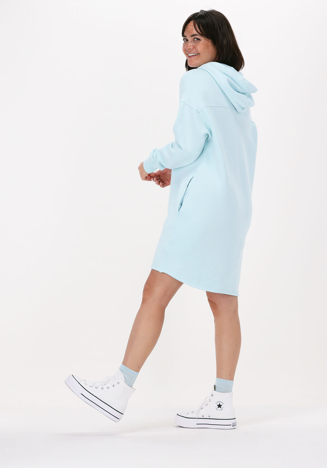 Ugg bleu hotsell clair