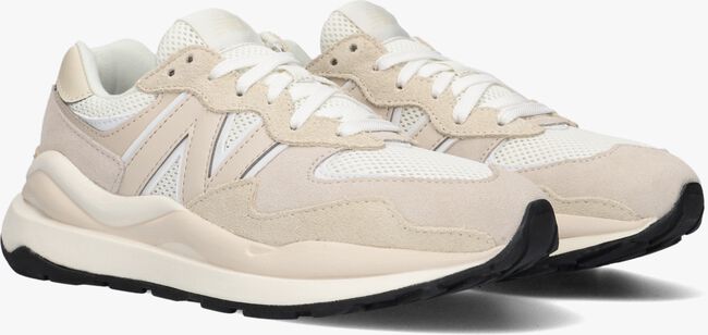 Beige NEW BALANCE Lage sneakers W5740 - large