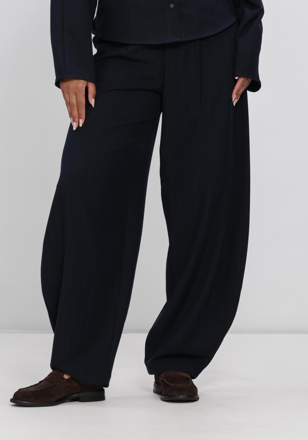 Donkerblauwe AMAYA AMSTERDAM Wijde broek EVI PANTS - large