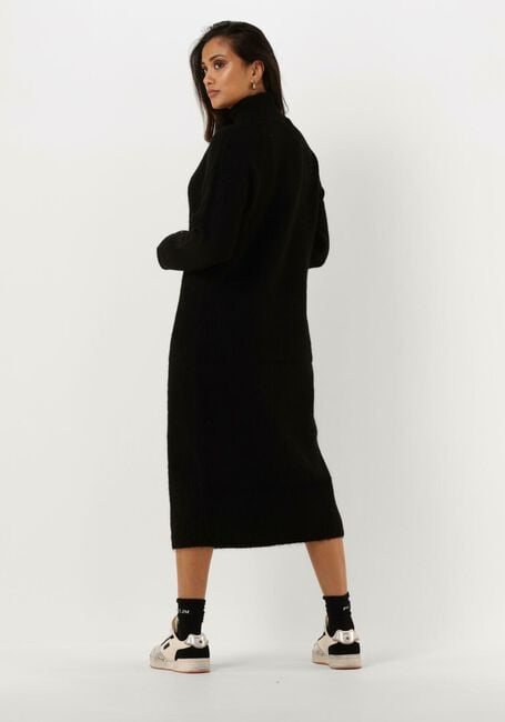 SELECTED FEMME Robe midi SLFMALINE LS KNIT DRESSHIGH NECK en noir - large