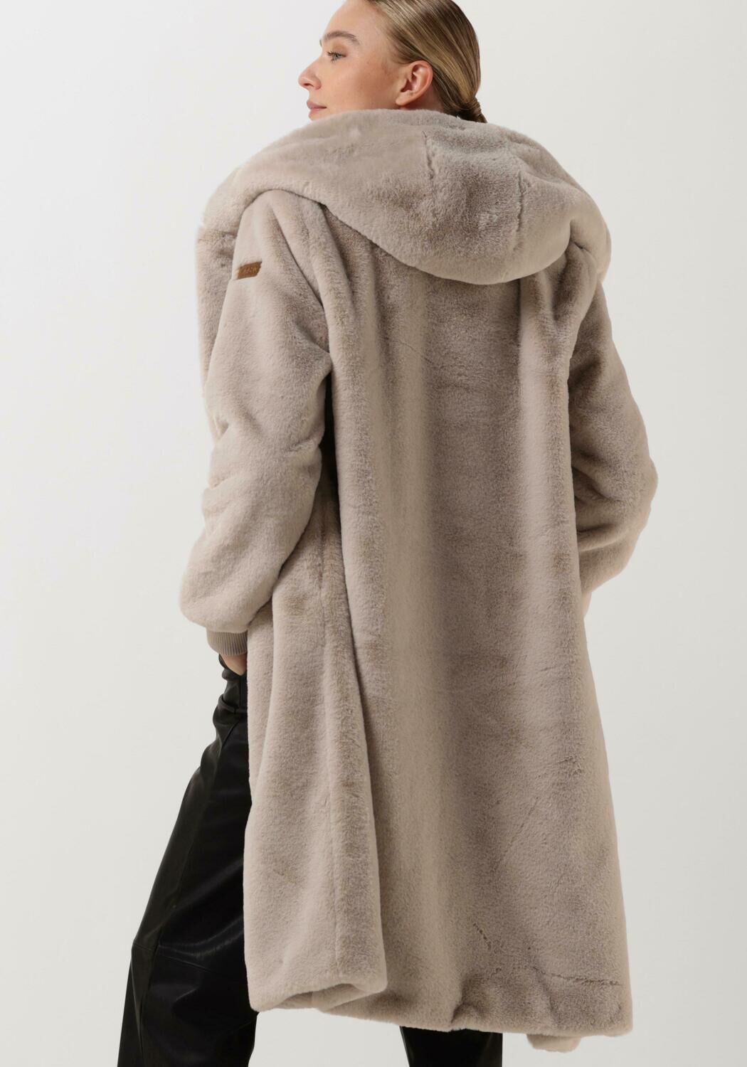 moscow manteau en fausse fourrure nadjana cr me