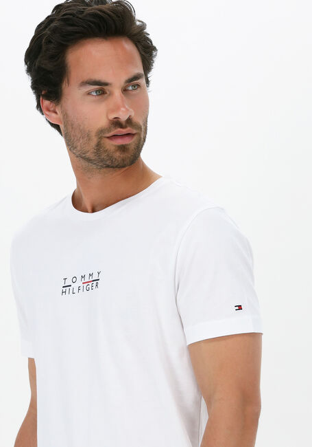 Vel geïrriteerd raken Vergemakkelijken Witte TOMMY HILFIGER T-shirt SQUARE LOGO TEE | Omoda
